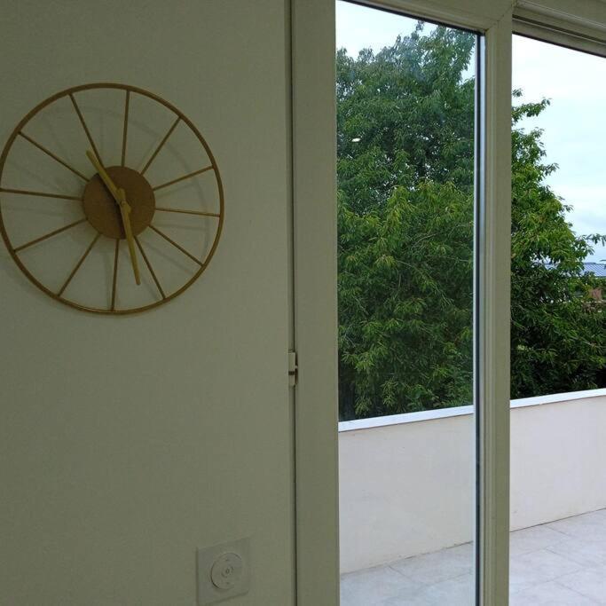 La Maison Du Cerisier Laon Extérieur photo